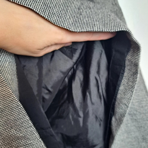 Vintage Evan-Picone Black White Wool Lined Classy Feminine Midi Skirt Size 8 - Picture 6 of 7